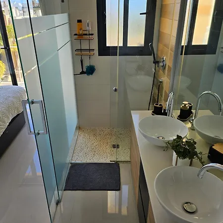 Zenia Apartment *