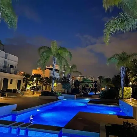 Apartamento Zenia *